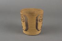 Tlingit%20artist%2C%20%3Cb%3E%3Ci%3E%20Basket%3C%2Fi%3E%3C%2Fb%3E%2C%20ca.%201920%2C%20spruce%20root%20and%20grass%2C%20The%20Elizabeth%20Sickler%20Smith%20Collection%3B%20Gift%20of%20her%20grandson%2C%20Edward%20Conyngham%2C%20no%20known%20copyright%20restrictions%2C%202004.93.1